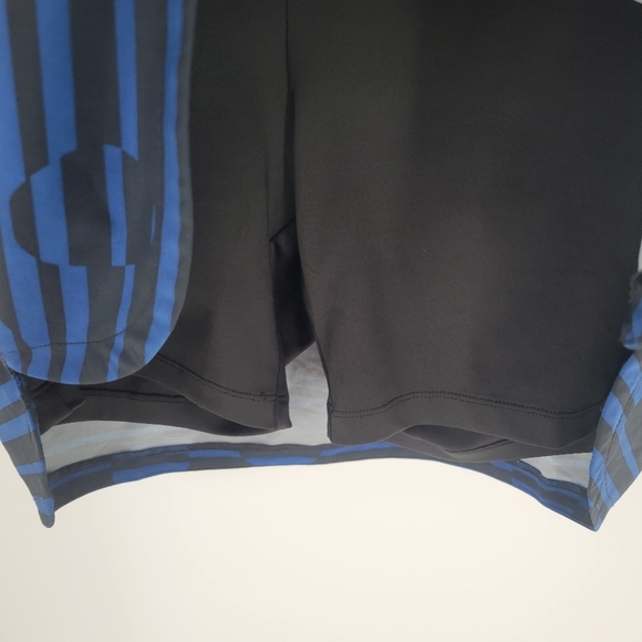 Chico’s Size 2 Zenergy Skort US Size 12 - Picture 2 of 4